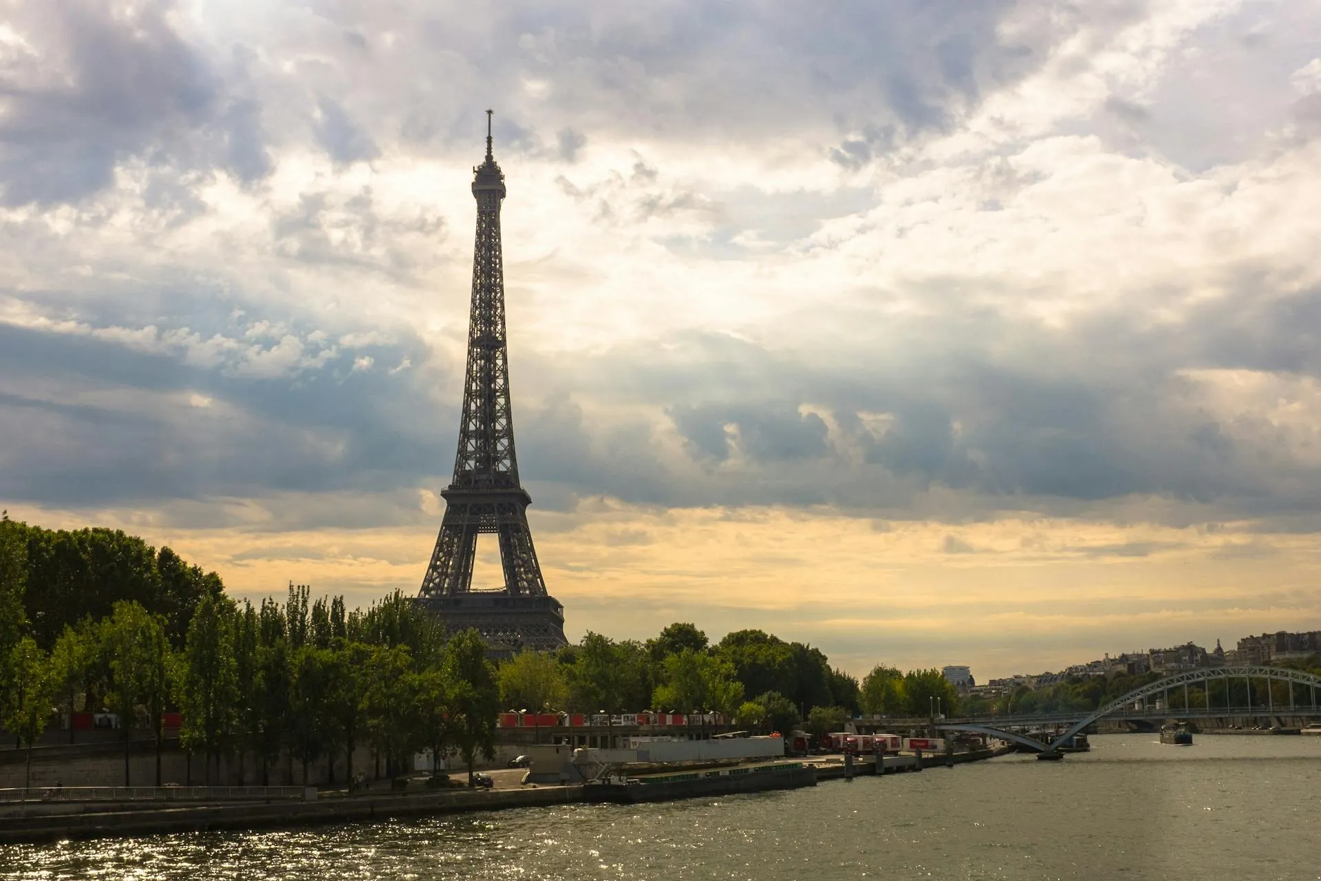 Amsterdam & Paris Turu Alıveriş Rotası