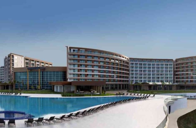 Elexus Hotel Casino Resort